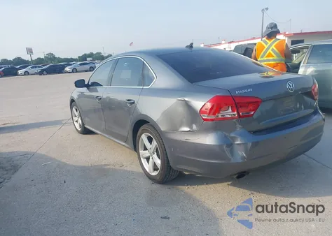 2015 Volkswagen Passat 1.8T Limited Edition из США, поврежденный, VIN 1VWAS7A34FC090502